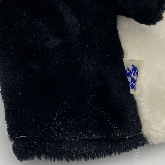 Vintage 1987 SeaWorld Shamu Killer Orca Whale Hand Puppet Plush with Squeaker - Picture 7 of 8